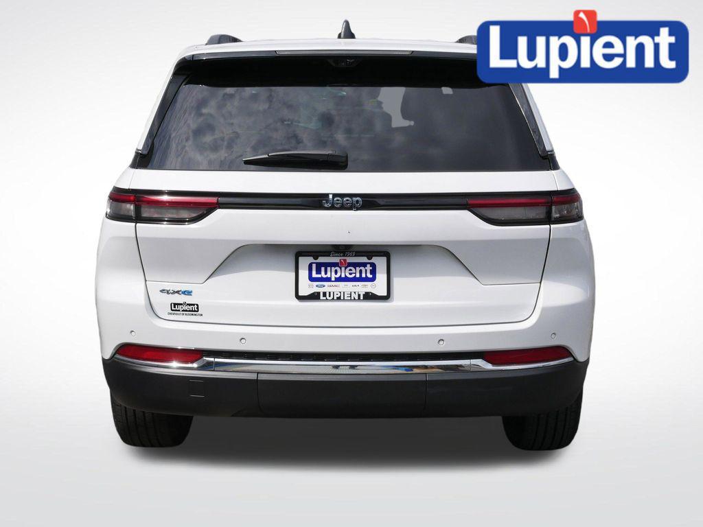 used 2022 Jeep Grand Cherokee car, priced at $25,998