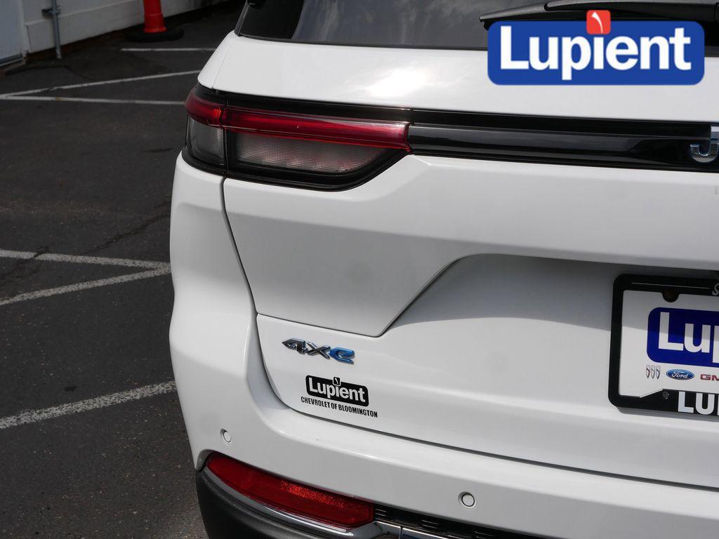 used 2022 Jeep Grand Cherokee car, priced at $25,998