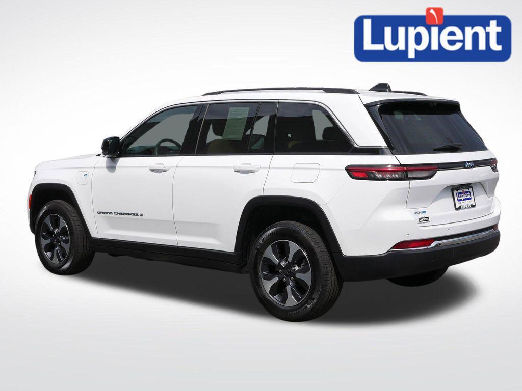used 2022 Jeep Grand Cherokee car, priced at $25,998