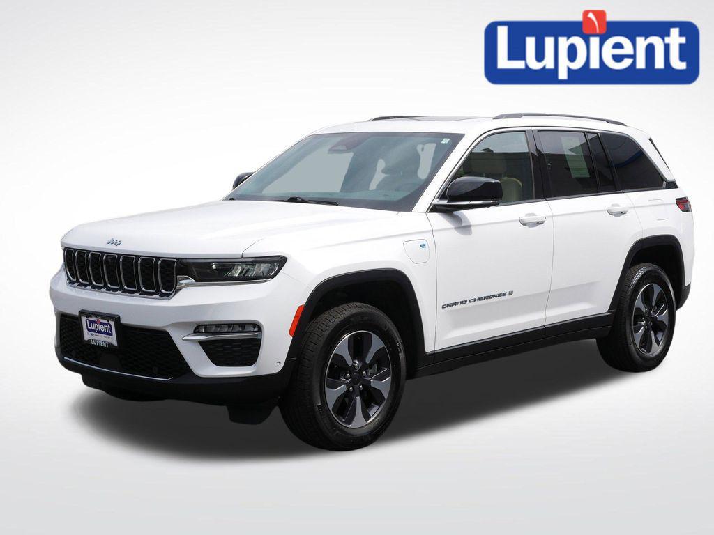 used 2022 Jeep Grand Cherokee car, priced at $25,998