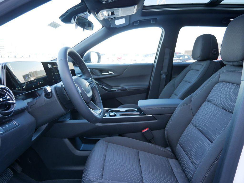 new 2026 Chevrolet Equinox car, priced at $30,459