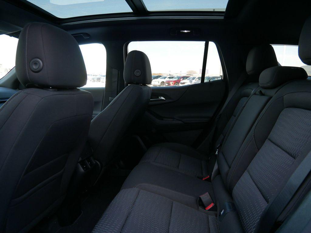 new 2026 Chevrolet Equinox car, priced at $30,459