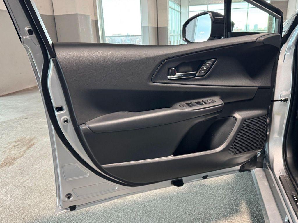 new 2026 Toyota Prius Plug-In Hybrid car, priced at $44,432