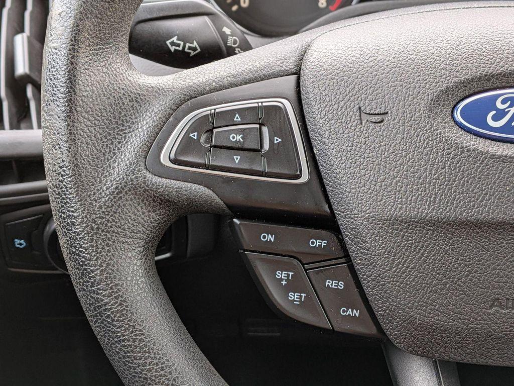 used 2015 Ford Focus car, priced at $6,000