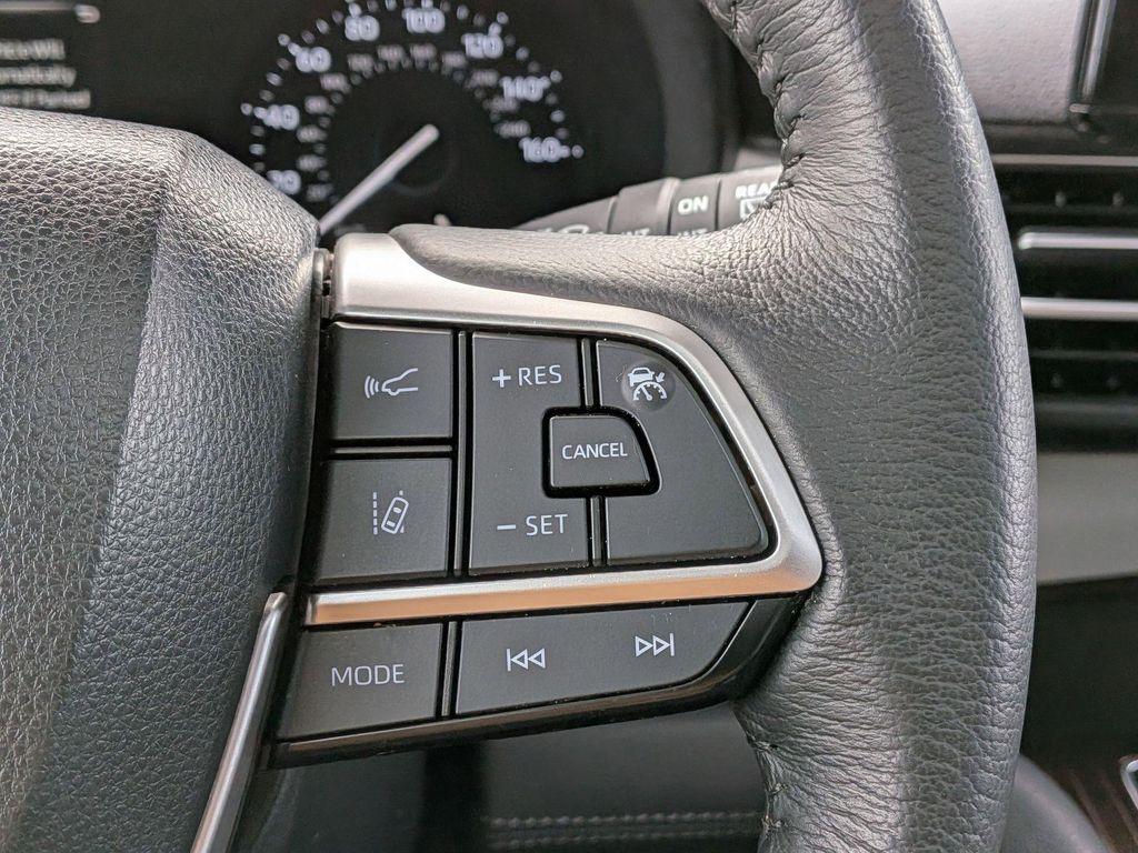 used 2023 Toyota Sienna car, priced at $39,500