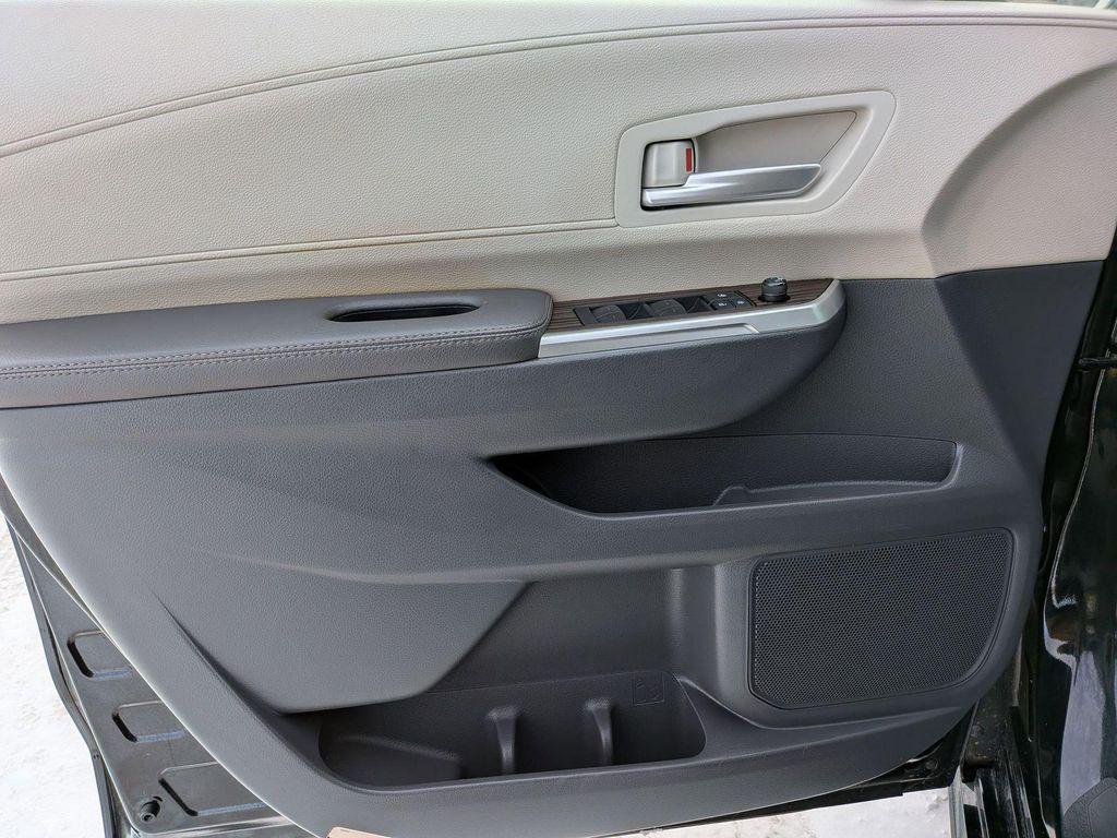 used 2023 Toyota Sienna car, priced at $39,500