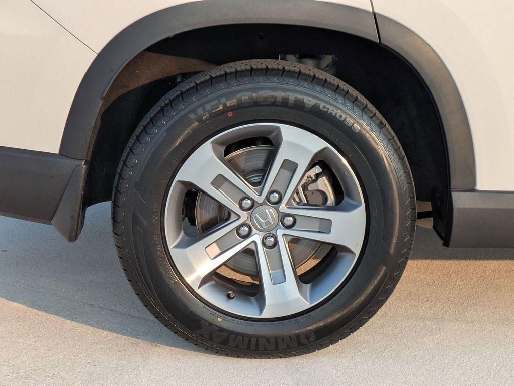 used 2023 Honda Pilot car, priced at $27,900