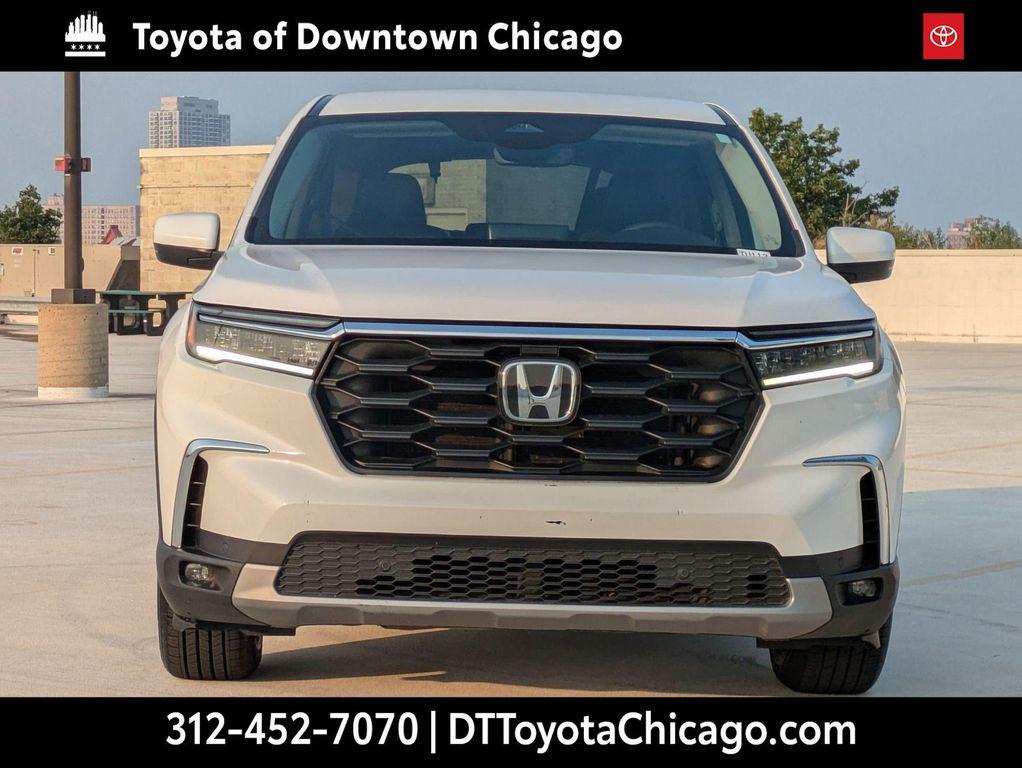 used 2023 Honda Pilot car, priced at $27,900