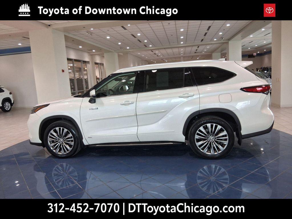 used 2021 Toyota Highlander Hybrid car, priced at $41,989