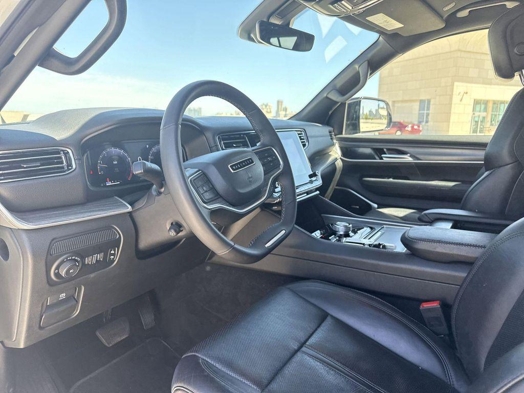 used 2024 Jeep Wagoneer L car, priced at $38,500
