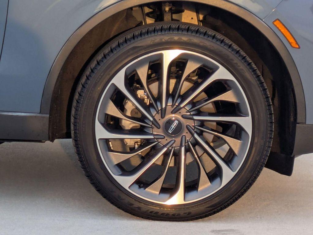 used 2025 Lincoln Aviator car, priced at $59,500