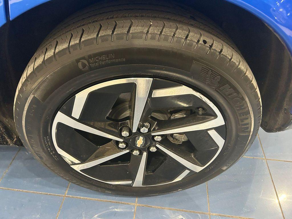 used 2024 Chevrolet Equinox EV car, priced at $22,700