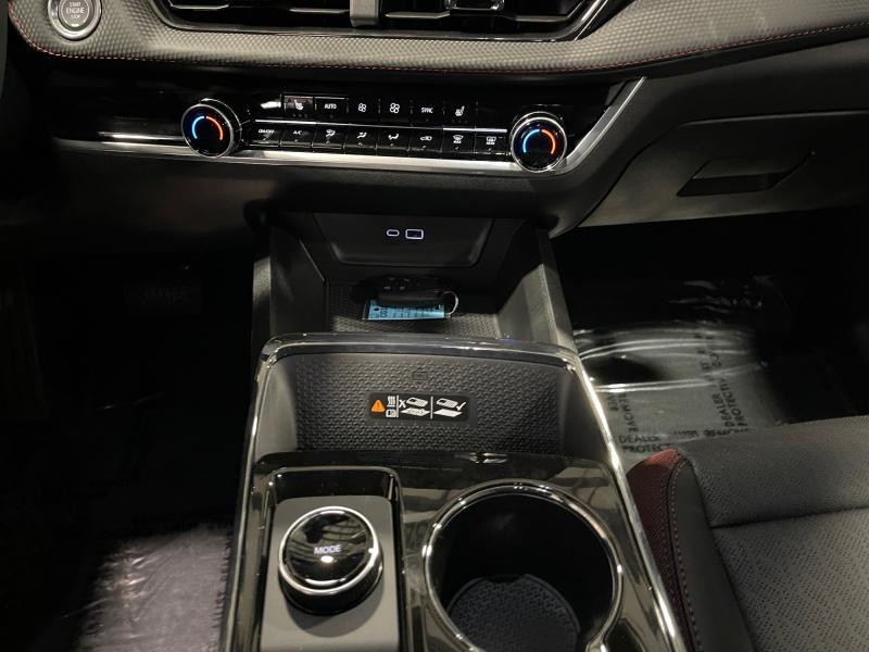 new 2026 Chevrolet Equinox car, priced at $38,390