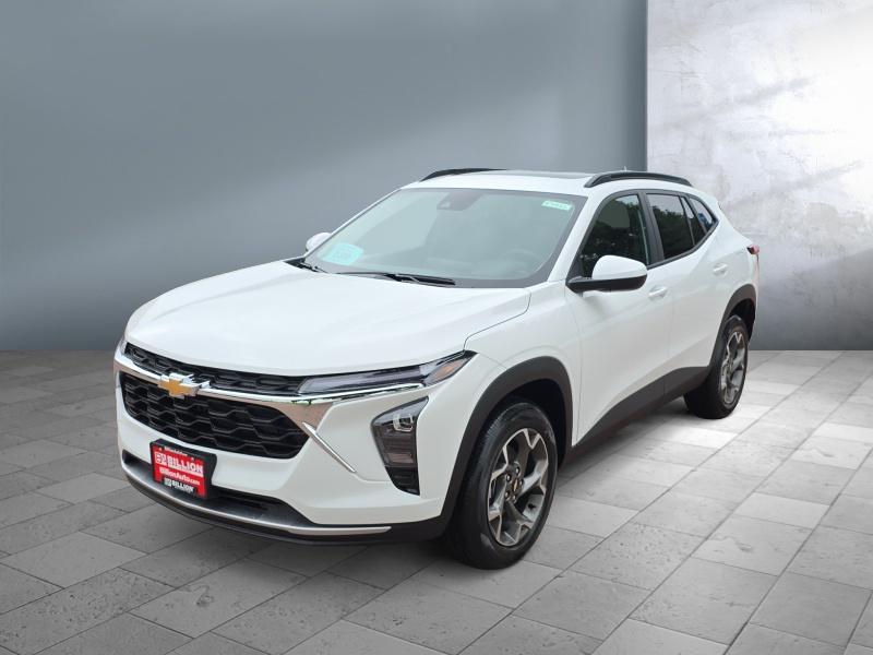 new 2025 Chevrolet Trax car, priced at $26,380
