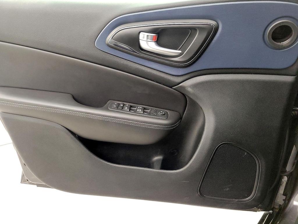 used 2015 Chrysler 200 car, priced at $14,998