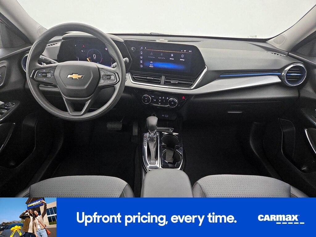 used 2025 Chevrolet Trax car, priced at $22,998