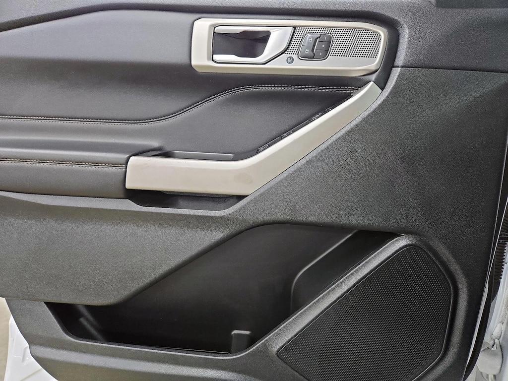 used 2023 Ford Explorer car, priced at $25,998
