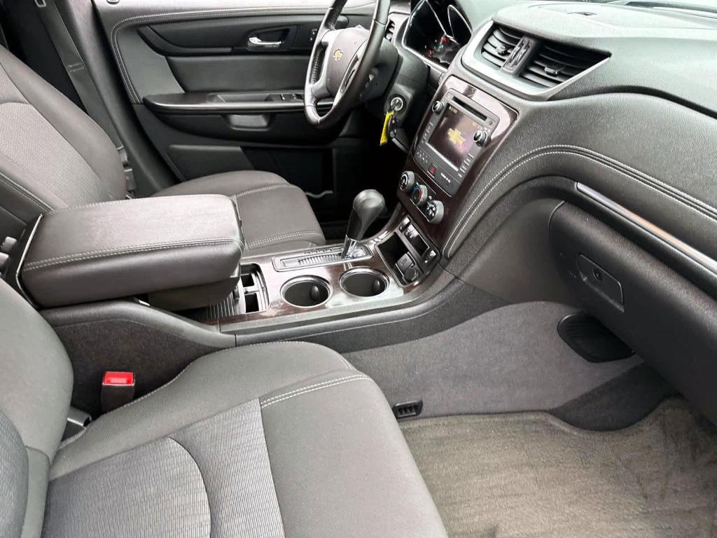 used 2017 Chevrolet Traverse car, priced at $17,495