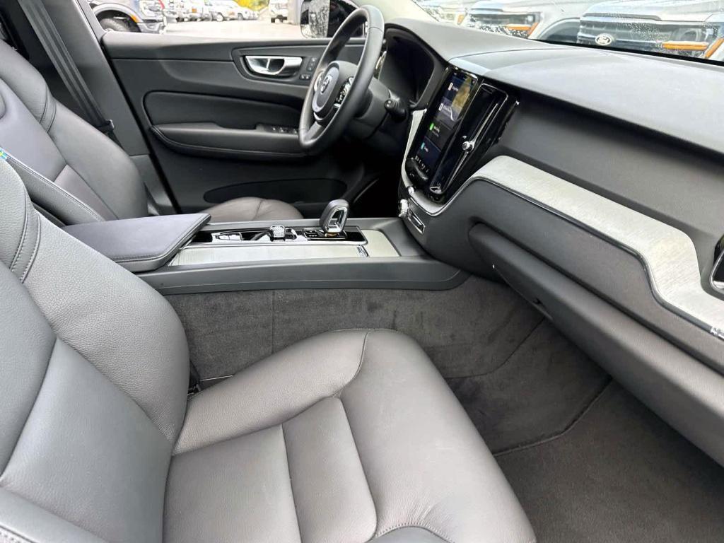 used 2025 Volvo XC60 car, priced at $39,902