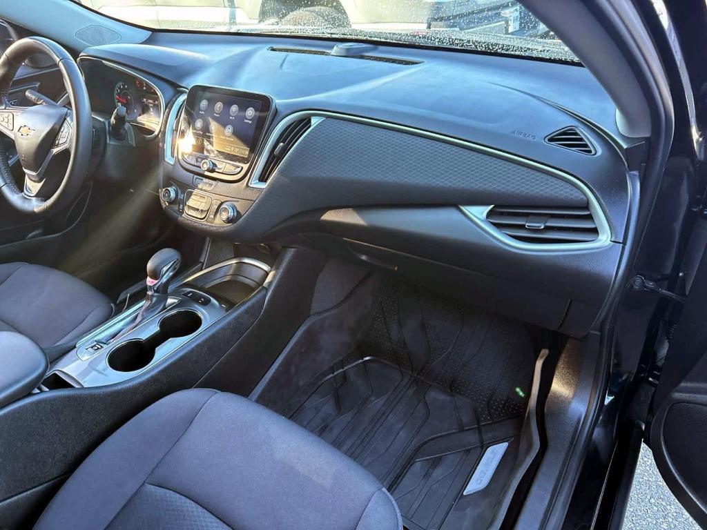 used 2022 Chevrolet Malibu car, priced at $19,995