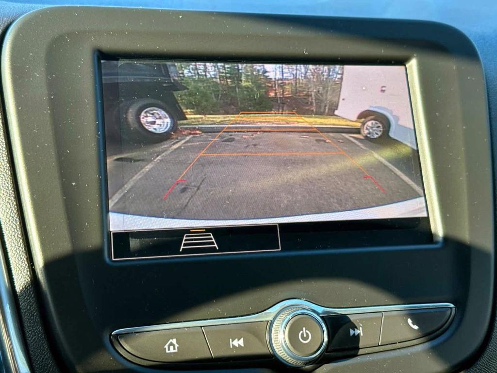 used 2024 Chevrolet Equinox car, priced at $24,924