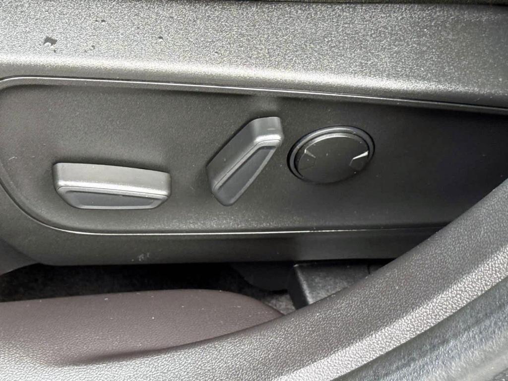 used 2023 Ford Escape car, priced at $26,796