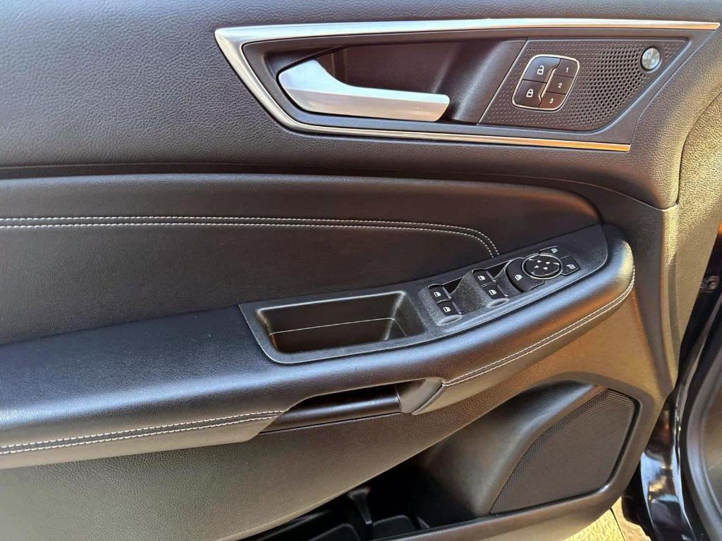 used 2022 Ford Edge car, priced at $25,422