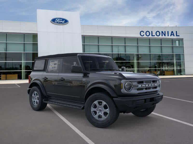 new 2025 Ford Bronco car, priced at $45,465