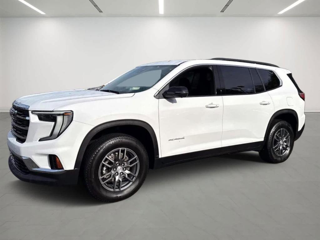 used 2025 GMC Acadia car, priced at $34,000