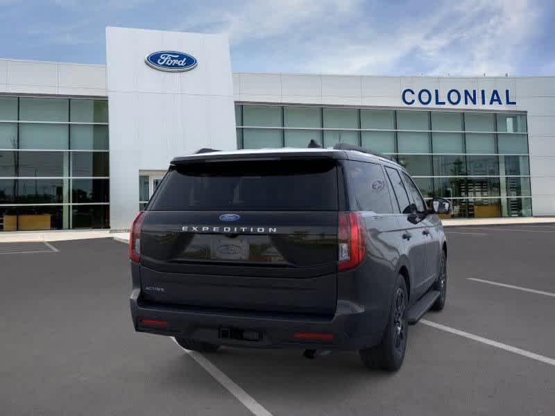 new 2025 Ford Expedition car, priced at $71,210