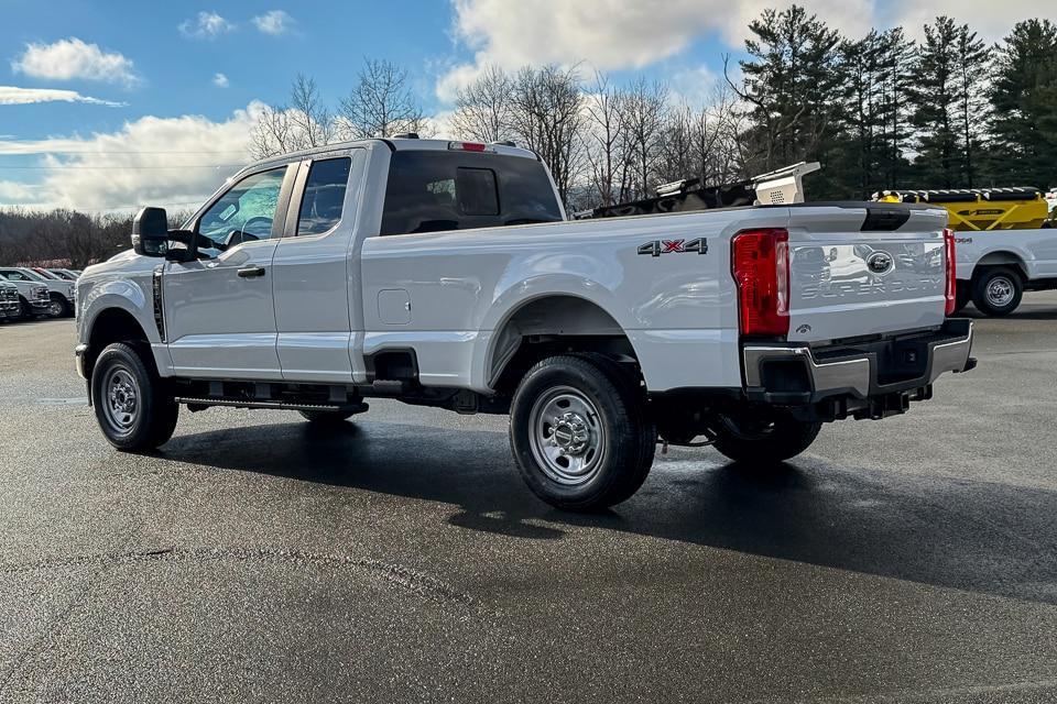 new 2026 Ford F-350 car, priced at $59,320