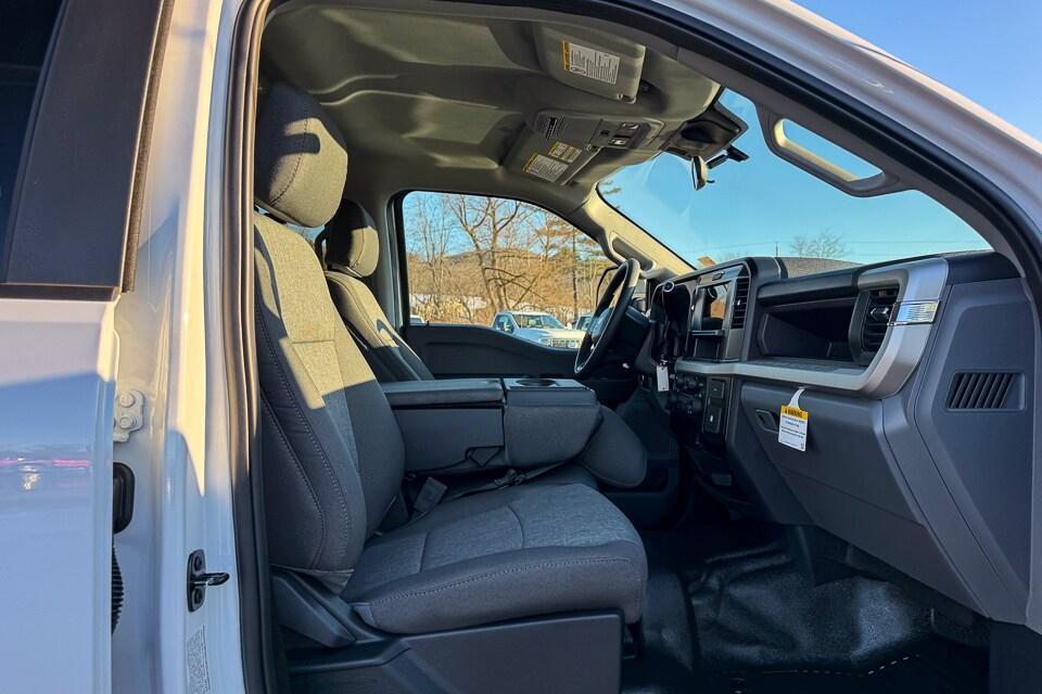 new 2026 Ford F-450 car, priced at $77,125