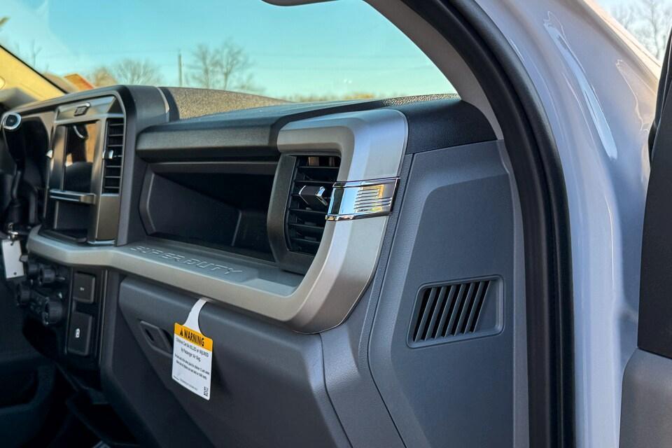 new 2026 Ford F-450 car, priced at $77,125