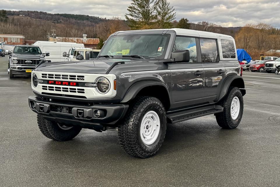 new 2025 Ford Bronco car, priced at $58,160