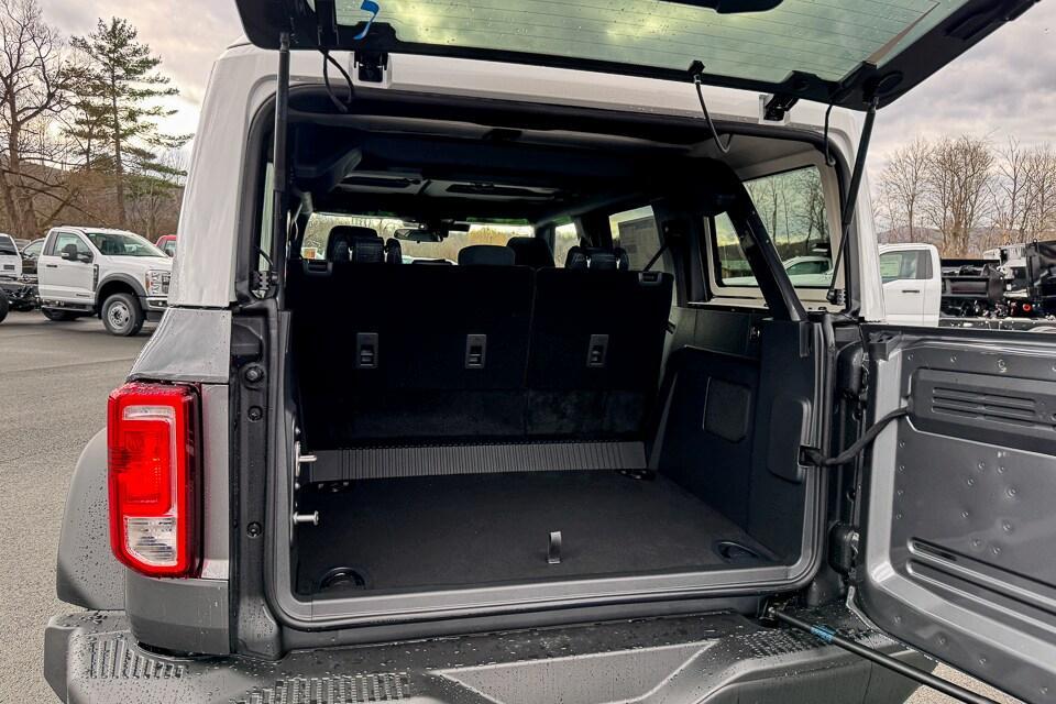 new 2025 Ford Bronco car, priced at $58,160