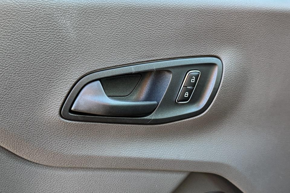 new 2026 Ford Transit-250 car