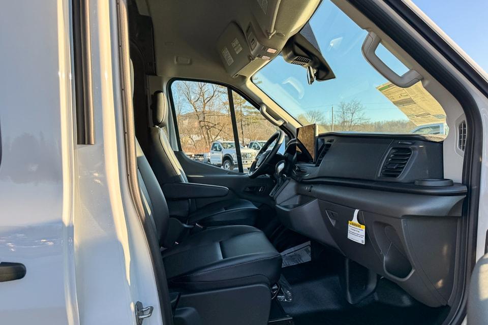 new 2026 Ford Transit-250 car