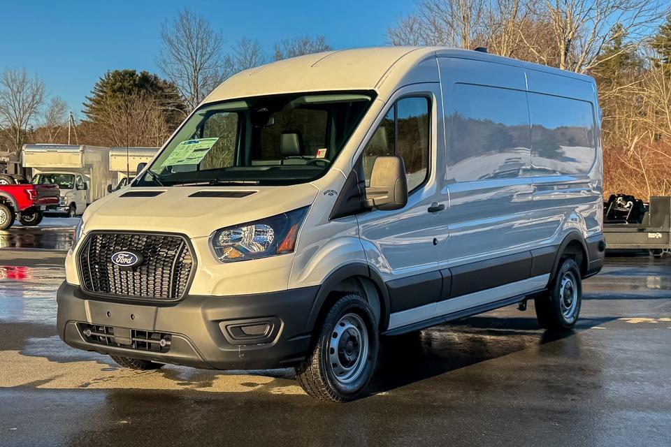 new 2026 Ford Transit-250 car