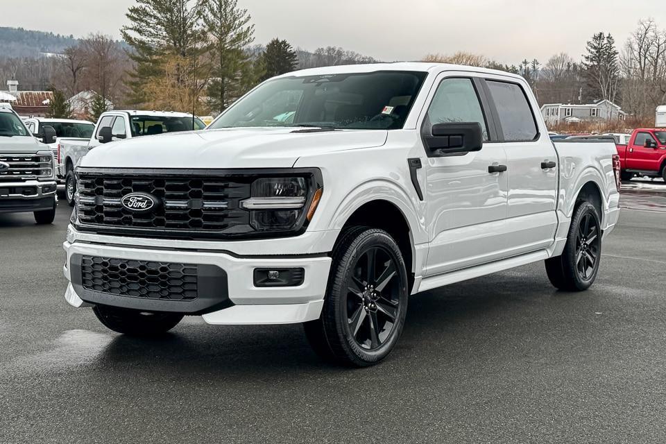 new 2025 Ford F-150 car, priced at $61,220