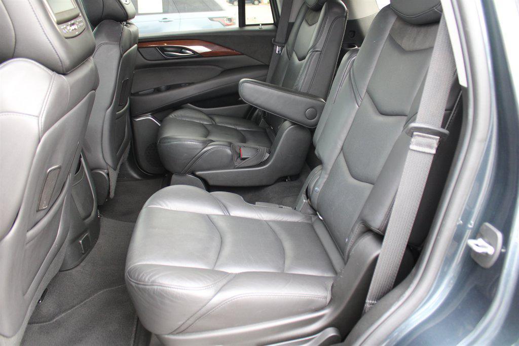 used 2019 Cadillac Escalade car, priced at $29,995