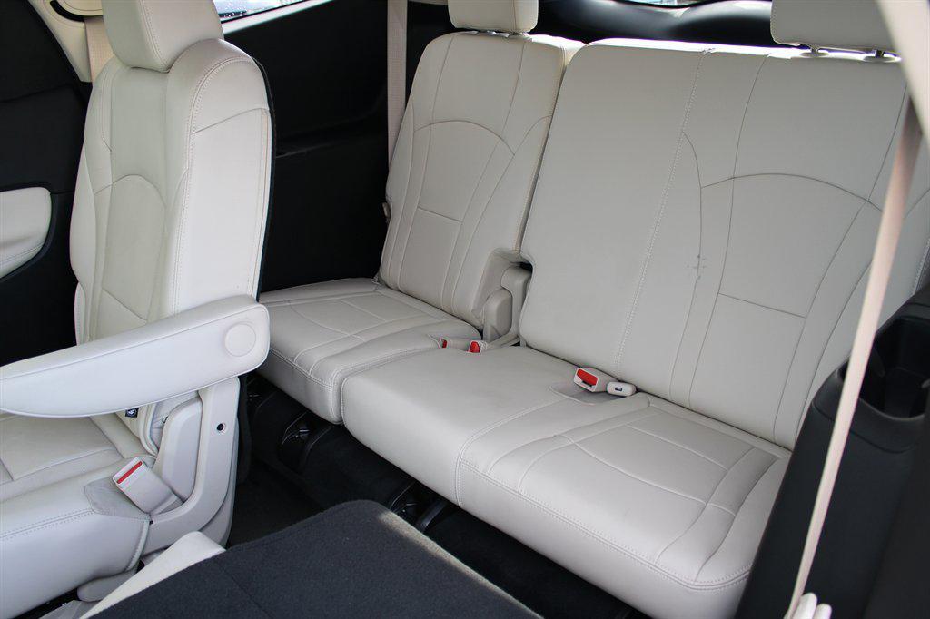 used 2024 Buick Enclave car, priced at $27,999