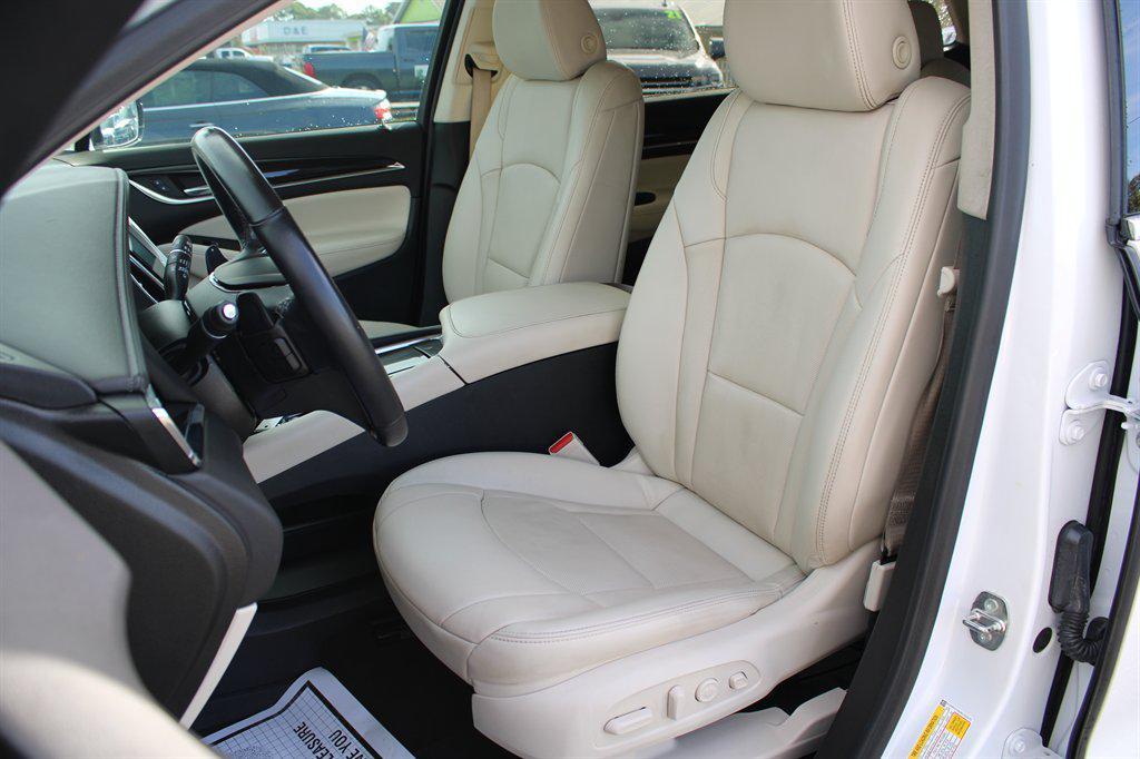 used 2024 Buick Enclave car, priced at $27,999