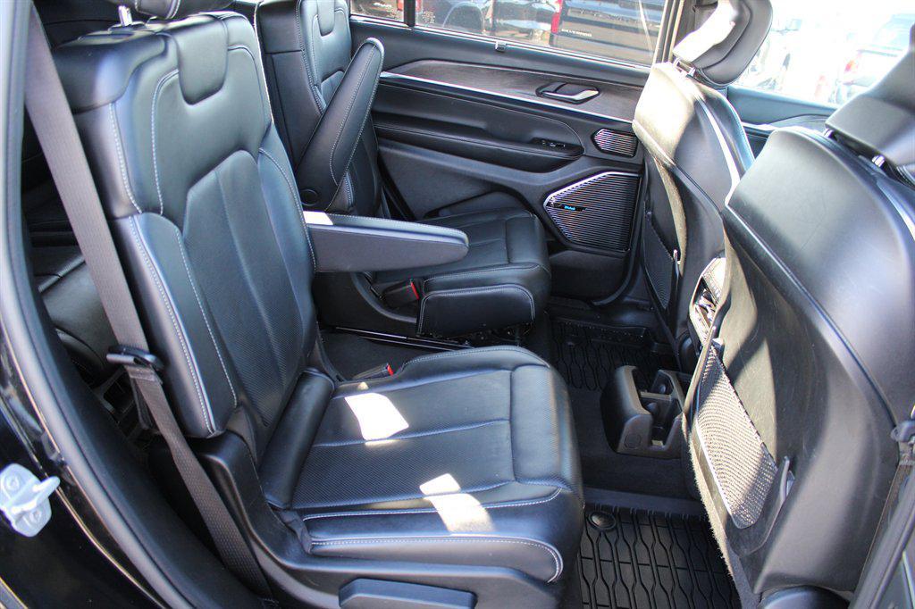 used 2021 Jeep Grand Cherokee L car, priced at $32,998