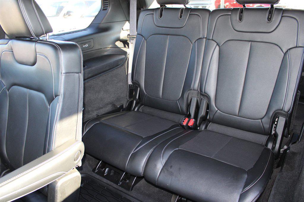 used 2021 Jeep Grand Cherokee L car, priced at $32,998