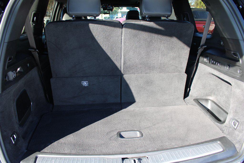 used 2021 Jeep Grand Cherokee L car, priced at $32,998