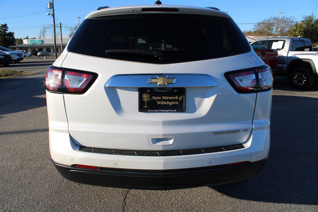 used 2016 Chevrolet Traverse car, priced at $11,990