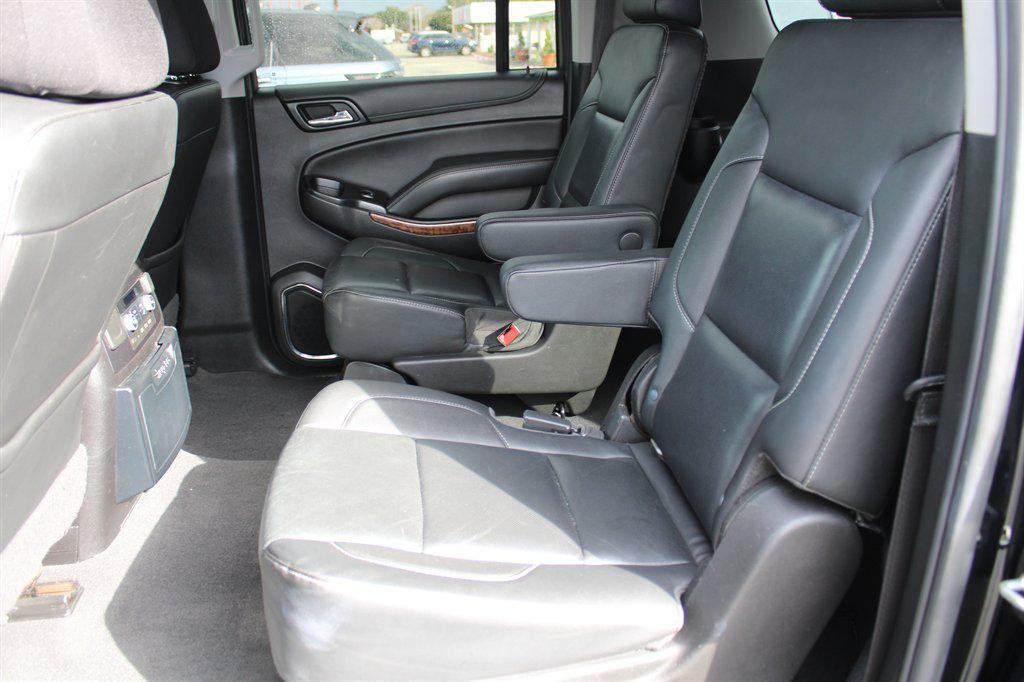 used 2020 Chevrolet Suburban car, priced at $29,995