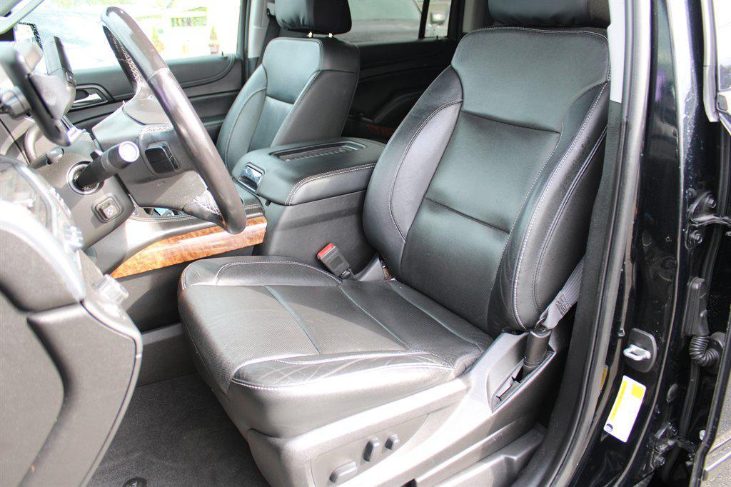 used 2020 Chevrolet Suburban car, priced at $29,995