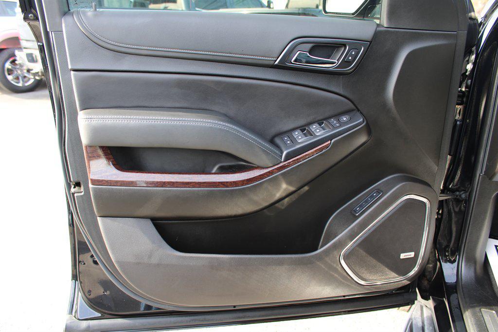 used 2019 GMC Yukon XL car, priced at $25,995