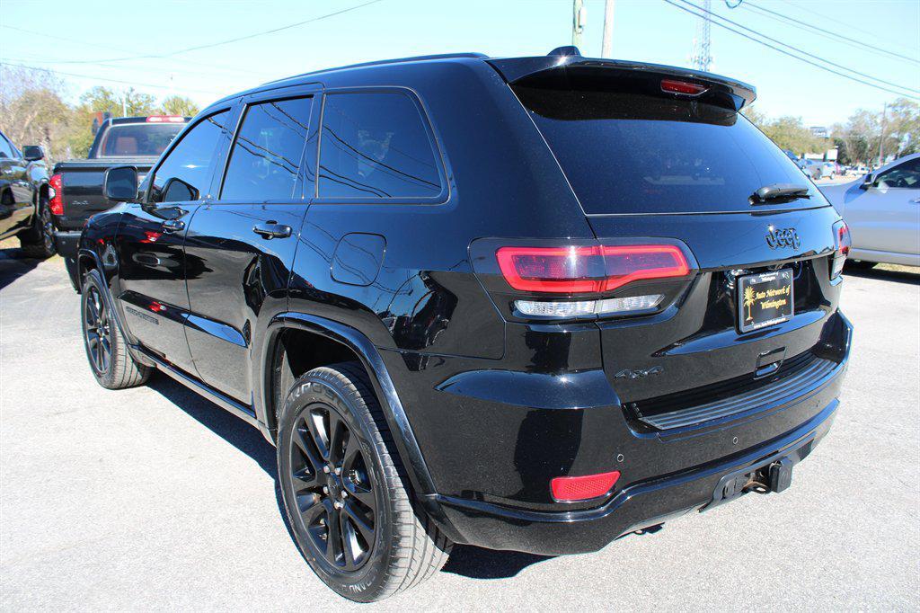 used 2017 Jeep Grand Cherokee car, priced at $14,995
